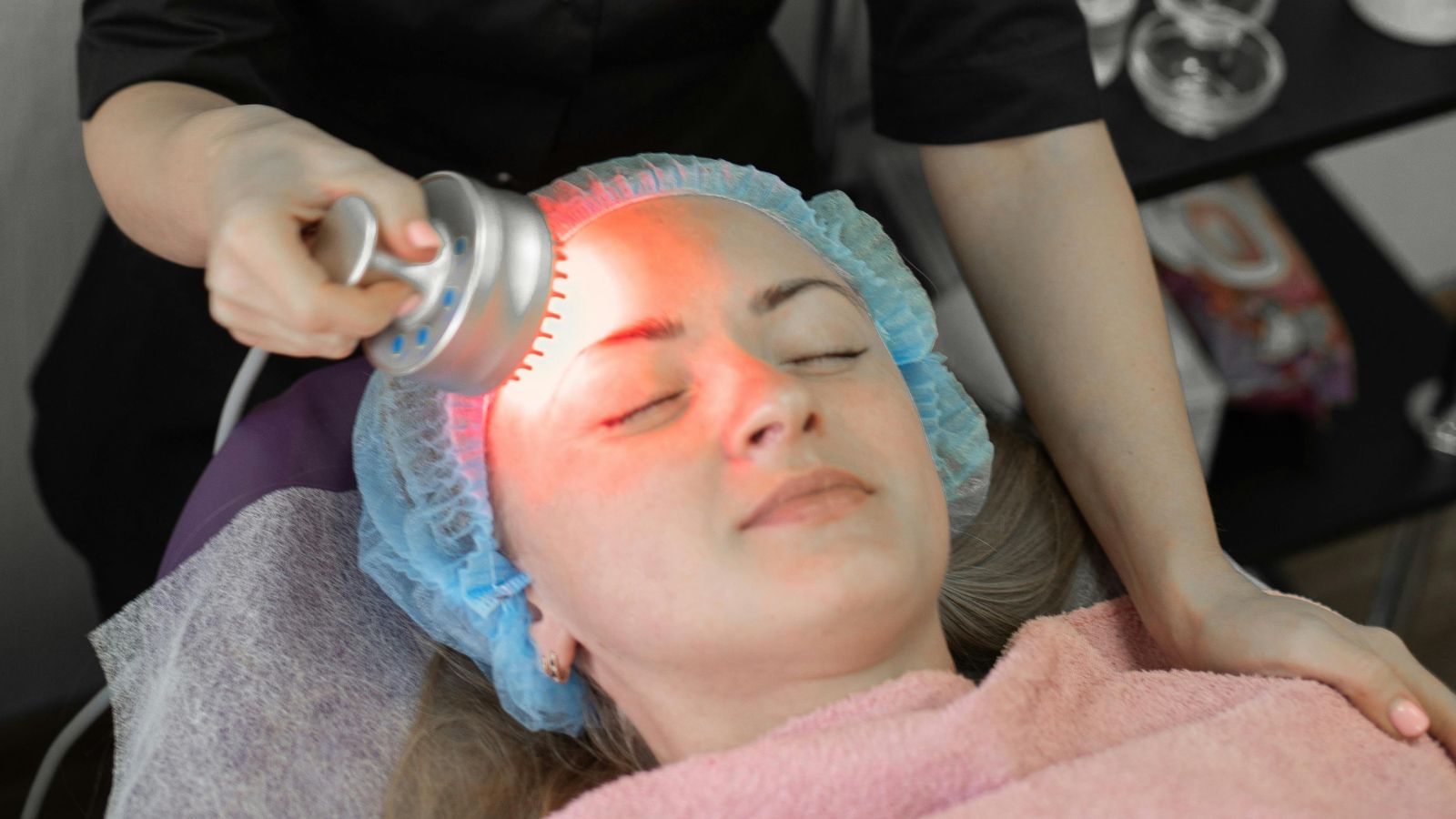 Red Light, Green Flag? The Real Tea on That Viral Red Light Mask